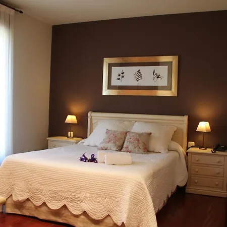 Hotel Mencia 3*