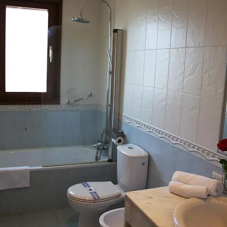 Mencia Hotel
