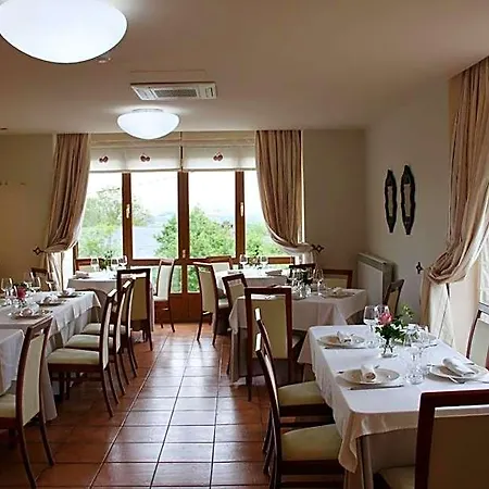 Mencia Hotel